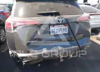 2018 Toyota RAV4 фото