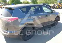 2018 Toyota RAV4 фото