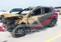 2018 Toyota RAV4 фото
