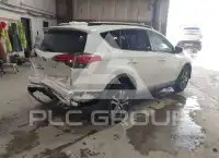 2018 Toyota RAV4 photo