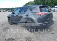 2018 Toyota RAV4 фото
