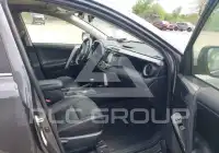 2018 Toyota RAV4 фото