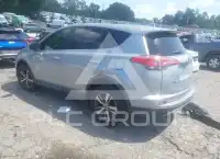 2018 Toyota RAV4 фото