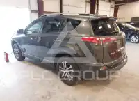 2018 Toyota RAV4 photo