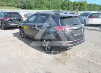 2018 Toyota RAV4 фото