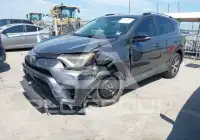 2018 Toyota RAV4 photo