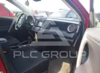 2018 Toyota RAV4 фото