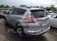 2018 Toyota RAV4 фото