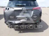 2018 Toyota RAV4 фото