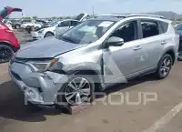 2018 Toyota RAV4 фото
