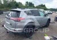 2018 Toyota RAV4 фото