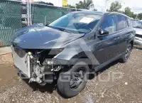 2018 Toyota RAV4 photo