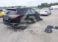 2018 Toyota RAV4 photo