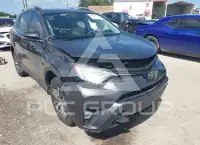 2018 Toyota RAV4 фото