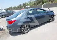 2018 Toyota COROLLA фото