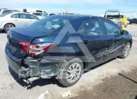 2018 Toyota COROLLA фото