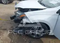 2018 Toyota COROLLA фото
