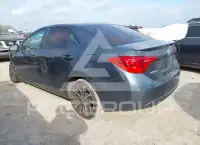 2018 Toyota COROLLA фото