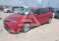 2018 Toyota COROLLA фото