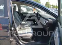 2018 Toyota COROLLA фото
