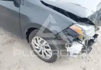 2018 Toyota COROLLA фото