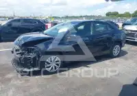 2018 Toyota COROLLA фото