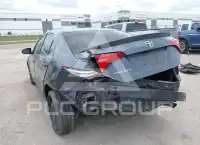 2018 Toyota COROLLA фото