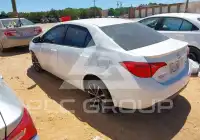 2018 Toyota COROLLA фото