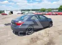 2018 Toyota COROLLA фото