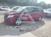 2018 Toyota SIENNA фото