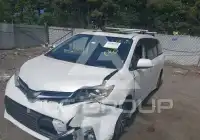 2018 Toyota SIENNA фото
