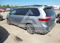 2018 Toyota SIENNA фото