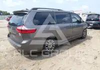 2018 Toyota SIENNA фото