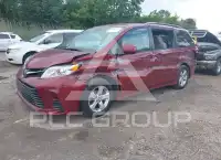 2018 Toyota SIENNA фото