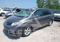 2018 Toyota SIENNA фото