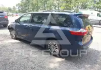 2018 Toyota SIENNA фото