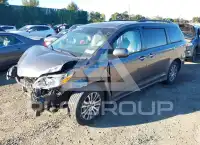 2018 Toyota SIENNA фото