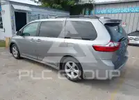 2018 Toyota SIENNA фото