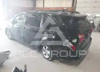 2018 Toyota SIENNA фото