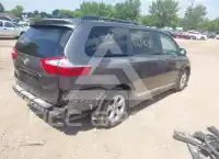 2018 Toyota SIENNA фото