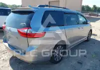 2018 Toyota SIENNA фото