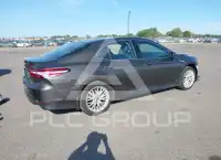 2018 Toyota CAMRY фото