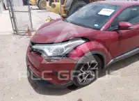 2018 Toyota C-HR фото