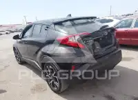 2018 Toyota C-HR photo