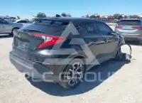 2018 Toyota C-HR фото