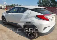 2018 Toyota C-HR photo