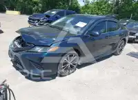 2018 Toyota CAMRY фото
