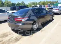2018 Toyota CAMRY фото