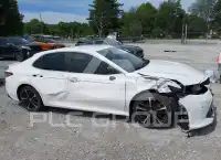 2018 Toyota CAMRY фото