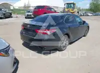 2018 Toyota CAMRY фото